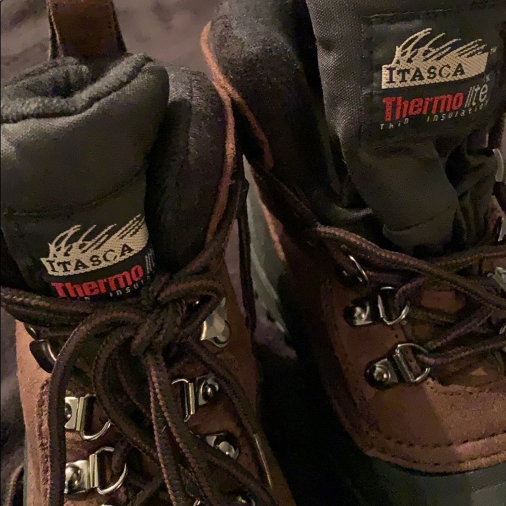 NWOT Itasca boots for winter and rain